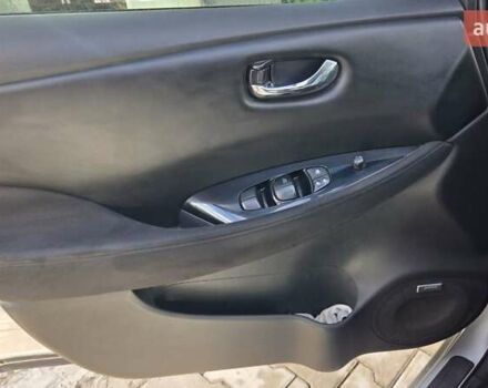 Сірий Ніссан Ліф, об'ємом двигуна 0 л та пробігом 110 тис. км за 7700 $, фото 7 на Automoto.ua