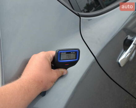 Серый Ниссан Лиф, объемом двигателя 0 л и пробегом 56 тыс. км за 8000 $, фото 31 на Automoto.ua