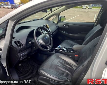 Серый Ниссан Лиф, объемом двигателя 80 л и пробегом 140 тыс. км за 7400 $, фото 8 на Automoto.ua