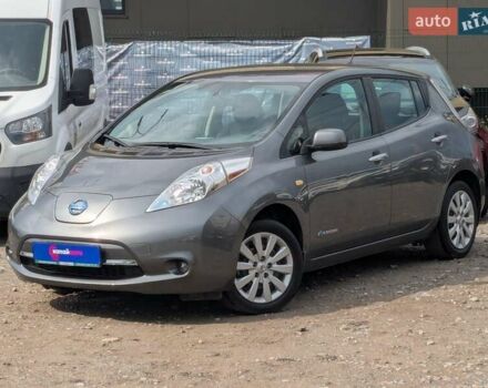 Серый Ниссан Лиф, объемом двигателя 0 л и пробегом 75 тыс. км за 8900 $, фото 12 на Automoto.ua