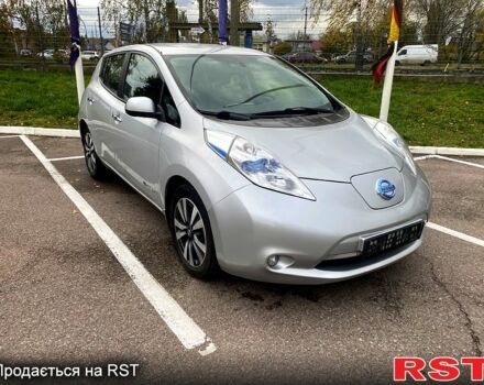 Серый Ниссан Лиф, объемом двигателя 80 л и пробегом 140 тыс. км за 7400 $, фото 1 на Automoto.ua