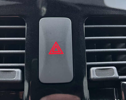 Серый Ниссан Лиф, объемом двигателя 0 л и пробегом 92 тыс. км за 8600 $, фото 71 на Automoto.ua