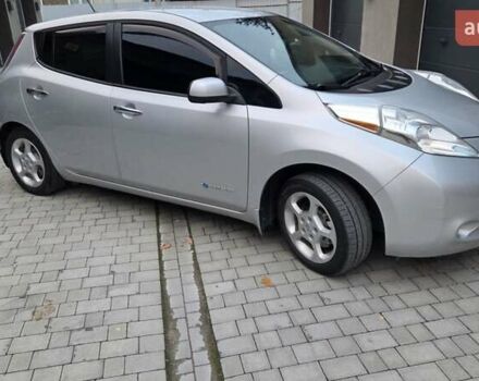 Сірий Ніссан Ліф, об'ємом двигуна 0 л та пробігом 110 тис. км за 7700 $, фото 15 на Automoto.ua