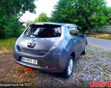 Серый Ниссан Лиф, объемом двигателя 0 л и пробегом 133 тыс. км за 6900 $, фото 2 на Automoto.ua