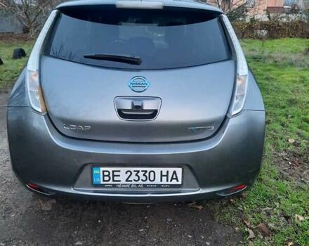 Серый Ниссан Лиф, объемом двигателя 0 л и пробегом 102 тыс. км за 9850 $, фото 1 на Automoto.ua