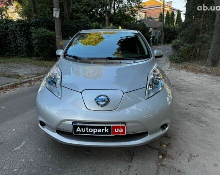Серый Ниссан Лиф, объемом двигателя 0 л и пробегом 80 тыс. км за 10540 $, фото 1 на Automoto.ua