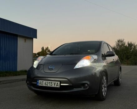 Серый Ниссан Лиф, объемом двигателя 0 л и пробегом 106 тыс. км за 7100 $, фото 1 на Automoto.ua