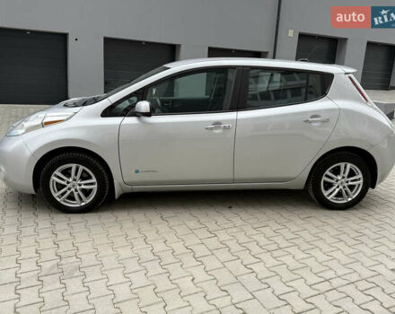 Серый Ниссан Лиф, объемом двигателя 0 л и пробегом 63 тыс. км за 7200 $, фото 8 на Automoto.ua