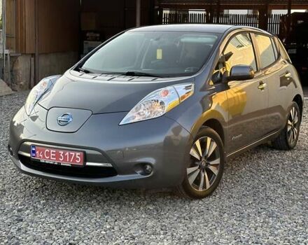 Сірий Ніссан Ліф, об'ємом двигуна 0 л та пробігом 134 тис. км за 6790 $, фото 3 на Automoto.ua