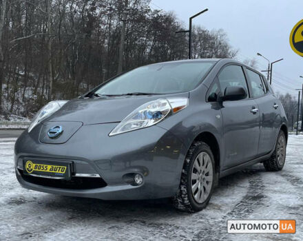 Сірий Ніссан Ліф, об'ємом двигуна 24 л та пробігом 70 тис. км за 8500 $, фото 2 на Automoto.ua
