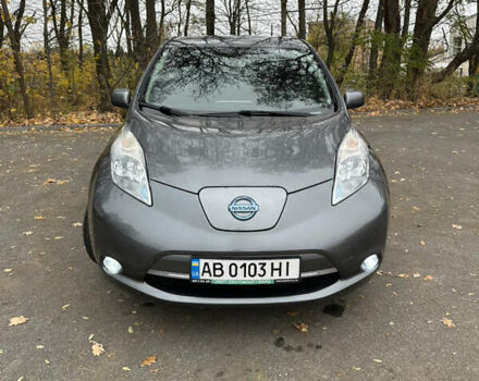 Сірий Ніссан Ліф, об'ємом двигуна 0 л та пробігом 106 тис. км за 8300 $, фото 29 на Automoto.ua