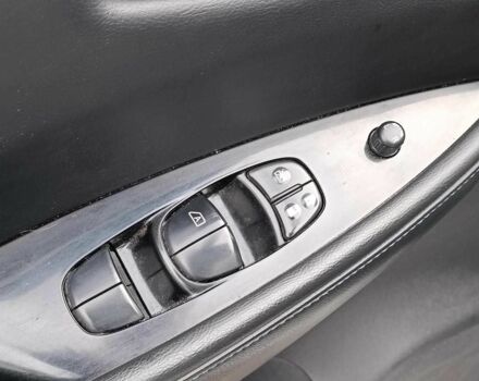 Серый Ниссан Лиф, объемом двигателя 0 л и пробегом 145 тыс. км за 6940 $, фото 19 на Automoto.ua