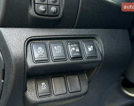 Серый Ниссан Лиф, объемом двигателя 0 л и пробегом 100 тыс. км за 8300 $, фото 20 на Automoto.ua