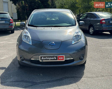 Сірий Ніссан Ліф, об'ємом двигуна 0 л та пробігом 125 тис. км за 7990 $, фото 7 на Automoto.ua