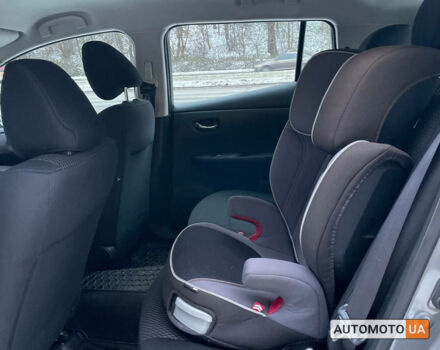 Сірий Ніссан Ліф, об'ємом двигуна 24 л та пробігом 70 тис. км за 8500 $, фото 15 на Automoto.ua