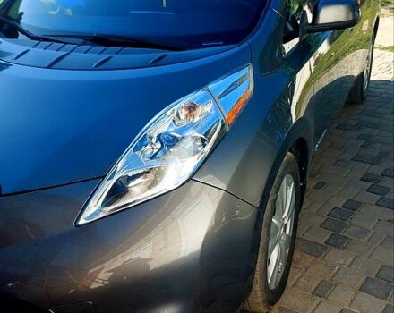 Серый Ниссан Лиф, объемом двигателя 80 л и пробегом 95 тыс. км за 8000 $, фото 5 на Automoto.ua