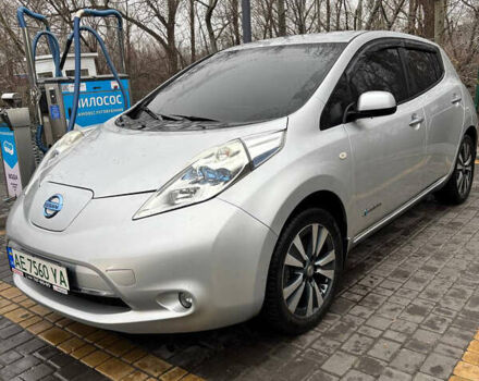 Сірий Ніссан Ліф, об'ємом двигуна 0 л та пробігом 115 тис. км за 7100 $, фото 1 на Automoto.ua