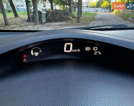 Серый Ниссан Лиф, объемом двигателя 0 л и пробегом 80 тыс. км за 10540 $, фото 16 на Automoto.ua