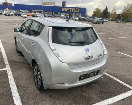 Серый Ниссан Лиф, объемом двигателя 0 л и пробегом 140 тыс. км за 7400 $, фото 1 на Automoto.ua