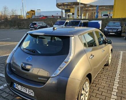 Серый Ниссан Лиф, объемом двигателя 0 л и пробегом 88 тыс. км за 7200 $, фото 6 на Automoto.ua