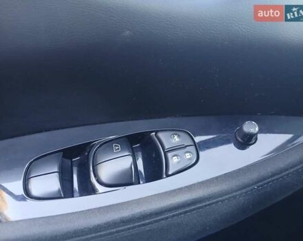 Серый Ниссан Лиф, объемом двигателя 0 л и пробегом 122 тыс. км за 8700 $, фото 12 на Automoto.ua