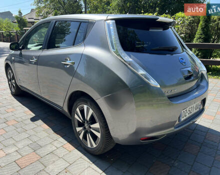 Серый Ниссан Лиф, объемом двигателя 0 л и пробегом 115 тыс. км за 8500 $, фото 2 на Automoto.ua