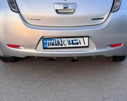 Ниссан Лиф 2016 в Харькове на Automoto.ua Серый Ниссан Лиф, объемом двигателя 0 л и пробегом 109 тыс. км за 7400 $, фото 12 на Automoto.ua