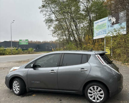 Сірий Ніссан Ліф, об'ємом двигуна 0 л та пробігом 106 тис. км за 8300 $, фото 21 на Automoto.ua