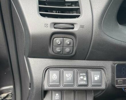 Сірий Ніссан Ліф, об'ємом двигуна 0 л та пробігом 52 тис. км за 7500 $, фото 11 на Automoto.ua