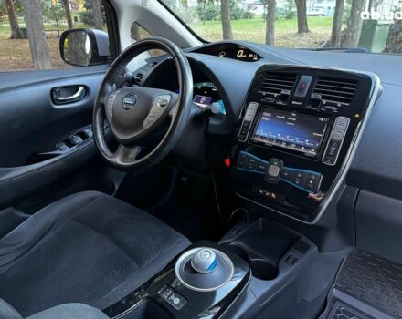 Серый Ниссан Лиф, объемом двигателя 0 л и пробегом 80 тыс. км за 10540 $, фото 29 на Automoto.ua