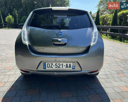 Серый Ниссан Лиф, объемом двигателя 0 л и пробегом 115 тыс. км за 8500 $, фото 3 на Automoto.ua