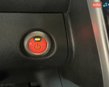 Серый Ниссан Лиф, объемом двигателя 0 л и пробегом 63 тыс. км за 7200 $, фото 61 на Automoto.ua