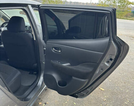 Сірий Ніссан Ліф, об'ємом двигуна 0 л та пробігом 106 тис. км за 8300 $, фото 12 на Automoto.ua