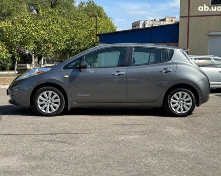 Серый Ниссан Лиф, объемом двигателя 0 л и пробегом 125 тыс. км за 7990 $, фото 1 на Automoto.ua