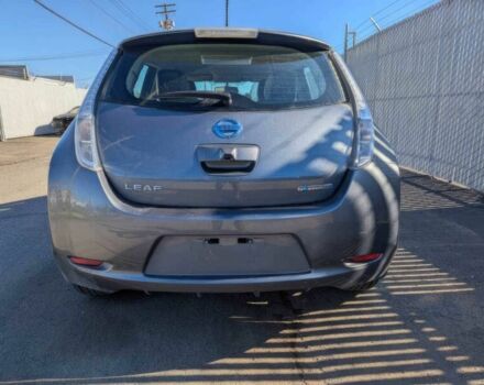 Серый Ниссан Лиф, объемом двигателя 0 л и пробегом 71 тыс. км за 1050 $, фото 5 на Automoto.ua