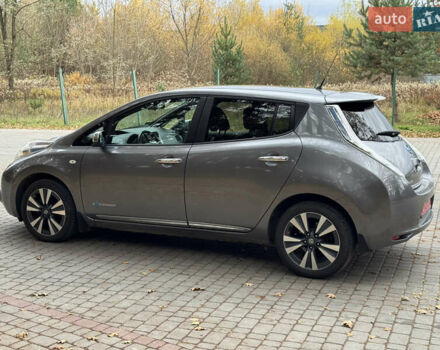 Ниссан Лиф 2016 в Львове на Automoto.ua Серый Ниссан Лиф, объемом двигателя 0 л и пробегом 164 тыс. км за 6450 $, фото 6 на Automoto.ua