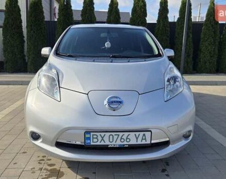 Сірий Ніссан Ліф, об'ємом двигуна 0 л та пробігом 110 тис. км за 7700 $, фото 21 на Automoto.ua
