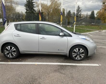 Серый Ниссан Лиф, объемом двигателя 0 л и пробегом 140 тыс. км за 7400 $, фото 6 на Automoto.ua