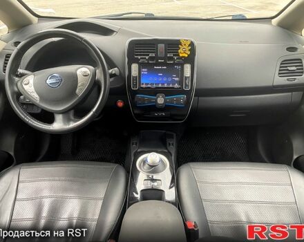 Серый Ниссан Лиф, объемом двигателя 80 л и пробегом 140 тыс. км за 7400 $, фото 11 на Automoto.ua