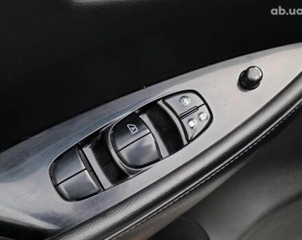 Серый Ниссан Лиф, объемом двигателя 0 л и пробегом 145 тыс. км за 6940 $, фото 20 на Automoto.ua