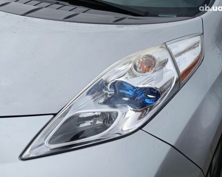 Серый Ниссан Лиф, объемом двигателя 0 л и пробегом 145 тыс. км за 6940 $, фото 2 на Automoto.ua