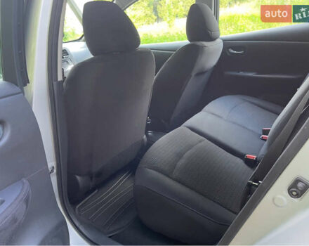 Сірий Ніссан Ліф, об'ємом двигуна 0 л та пробігом 142 тис. км за 6600 $, фото 8 на Automoto.ua