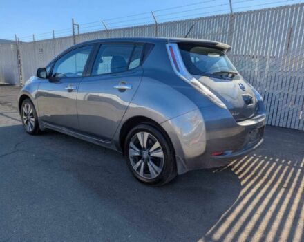 Серый Ниссан Лиф, объемом двигателя 0 л и пробегом 71 тыс. км за 1050 $, фото 4 на Automoto.ua