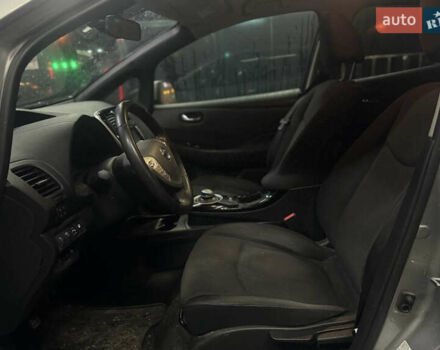 Сірий Ніссан Ліф, об'ємом двигуна 0 л та пробігом 123 тис. км за 6999 $, фото 10 на Automoto.ua