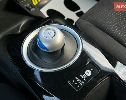 Серый Ниссан Лиф, объемом двигателя 0 л и пробегом 100 тыс. км за 8300 $, фото 17 на Automoto.ua