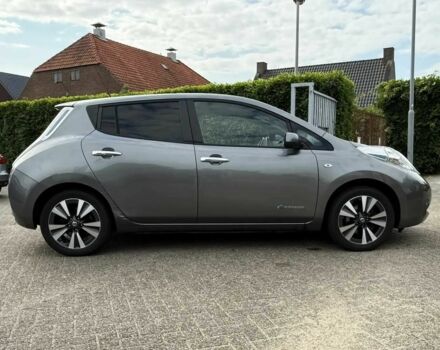 Сірий Ніссан Ліф, об'ємом двигуна 0 л та пробігом 79 тис. км за 1000 $, фото 6 на Automoto.ua