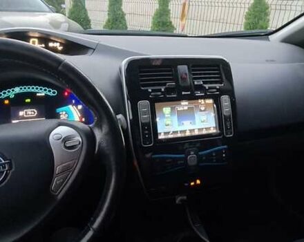 Сірий Ніссан Ліф, об'ємом двигуна 0 л та пробігом 98 тис. км за 7600 $, фото 4 на Automoto.ua