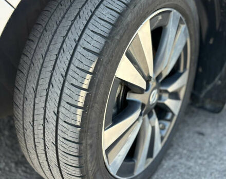 Серый Ниссан Лиф, объемом двигателя 0 л и пробегом 95 тыс. км за 9200 $, фото 4 на Automoto.ua