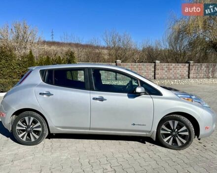 Сірий Ніссан Ліф, об'ємом двигуна 0 л та пробігом 98 тис. км за 7800 $, фото 6 на Automoto.ua