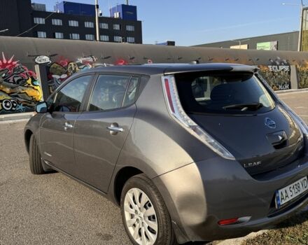 Серый Ниссан Лиф, объемом двигателя 0 л и пробегом 159 тыс. км за 6500 $, фото 2 на Automoto.ua